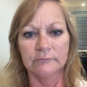 Meet your Posher, Gena